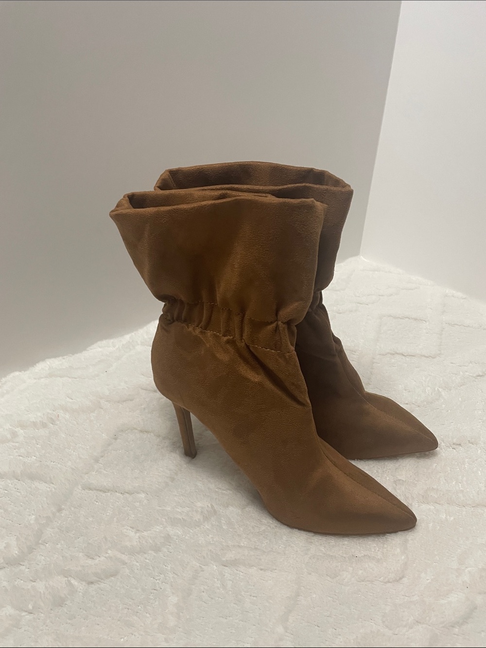 Express Brown Pointed-Toe Slouchy Stiletto Boots Sz 6.5N